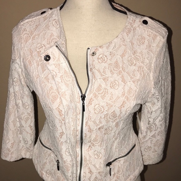 Lace zippered jacket - Picture 2 of 8